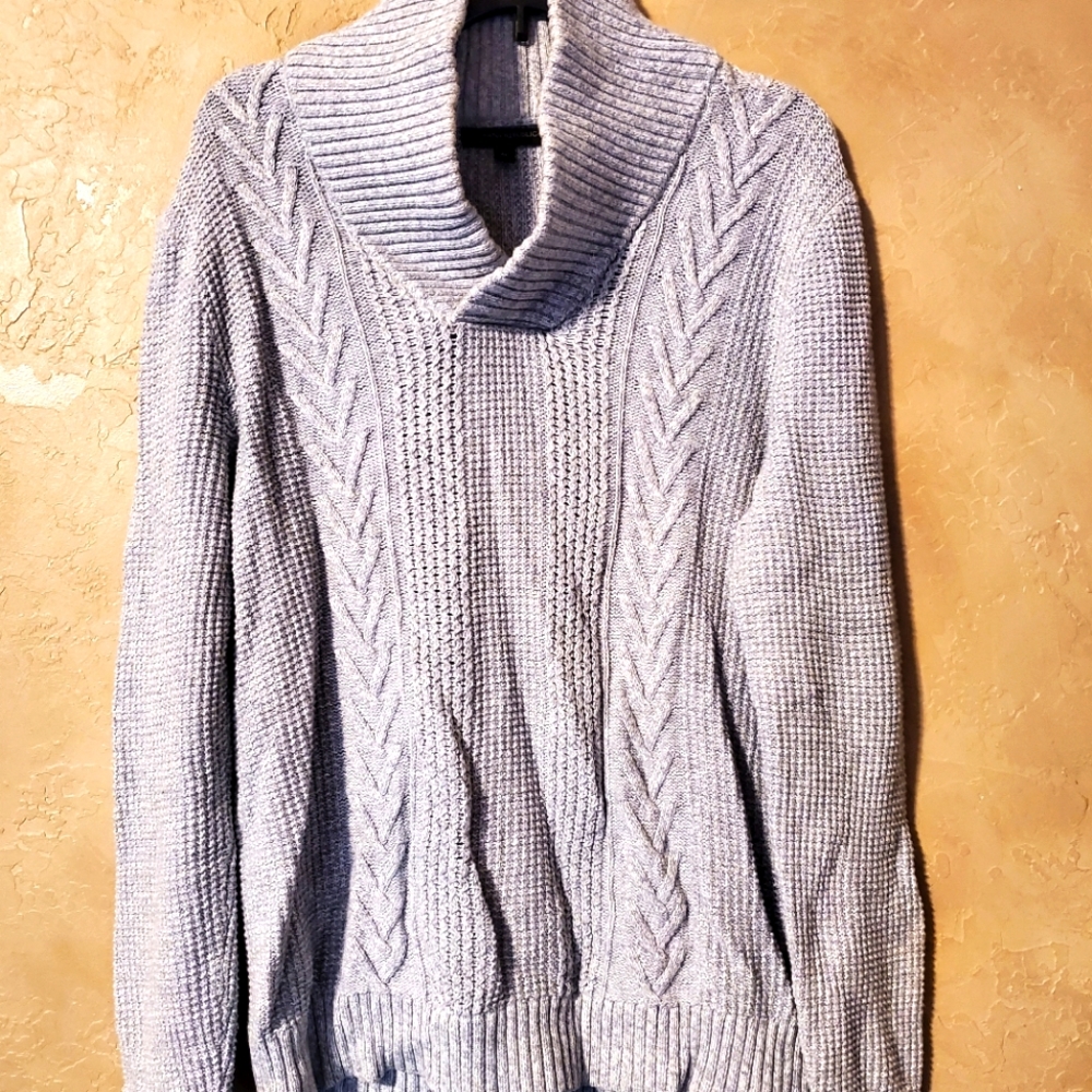 Banana Republic sweater